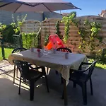 L'exotique Au Calme, Terrasse & Jardin, شقة