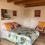 شقة L'exotique Au Calme, Terrasse & Jardin, *