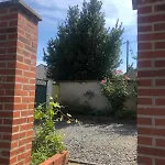 L'exotique Au Calme, Terrasse & Jardin, Cusset